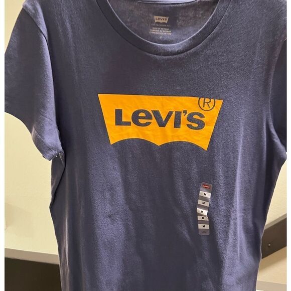 NWT Levi's Blue and Yellow Logo T-Shirt #154 - Picture 1 of 5